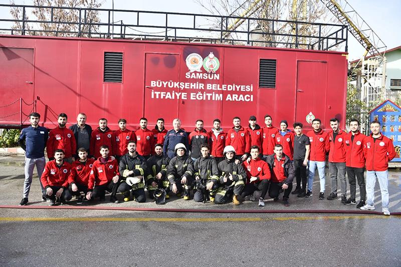 Samsun İtfaiye Daire Başkanlığı Eğitim Merkezinde Sivil Savunma ve İtfaiyecilik Programı Uygulamalı Ders Eğitimi