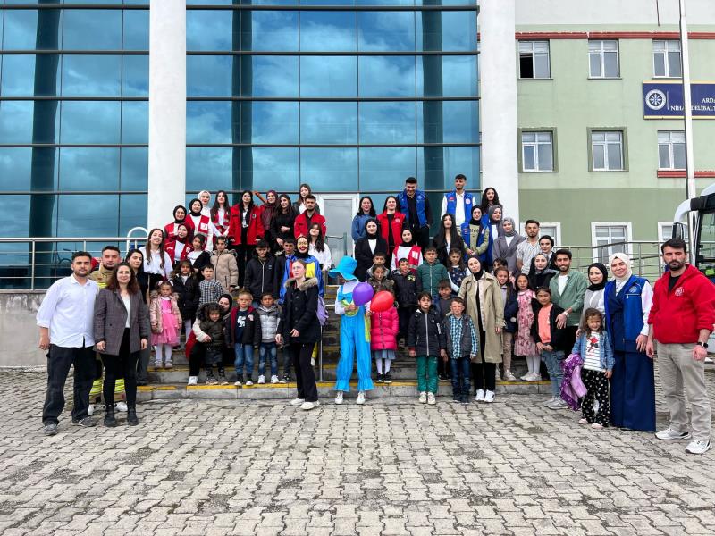 Etkinlik - 23 Nisan Özel Etkinliği: Küçük Kahramanlar Günü
