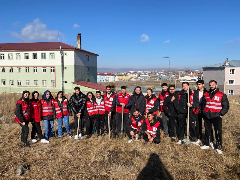 Etkinlik - 11 Kasım Milli Ağaçlandırma Günü Fidan Dikimi