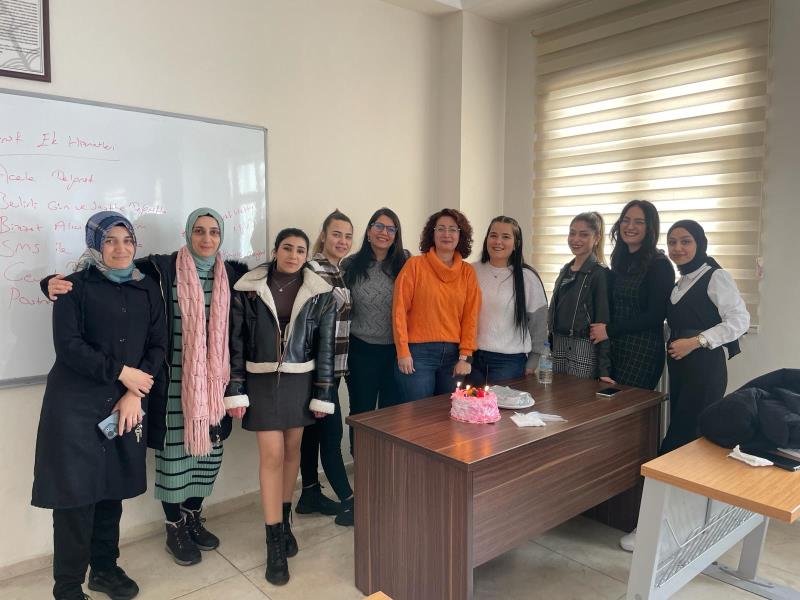 8 Mart Dünya Kadınlar Günü Kutlandı